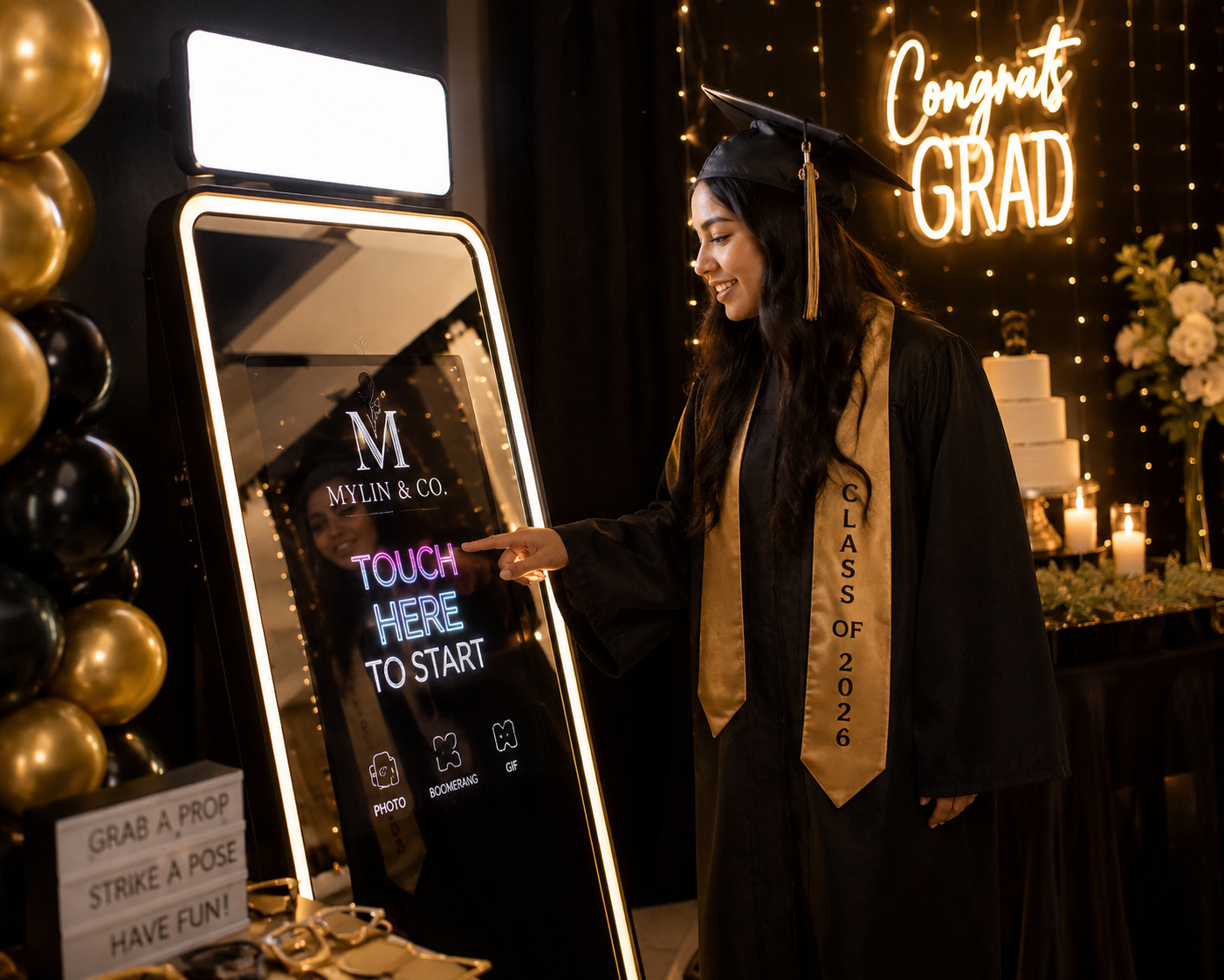 Graduation luxury mirror experience